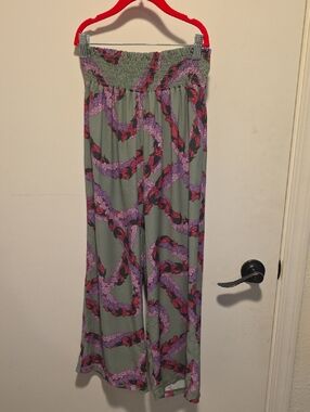 Smocked Waist Wide-Leg Pants in Sage with Pink Flower Leis 013